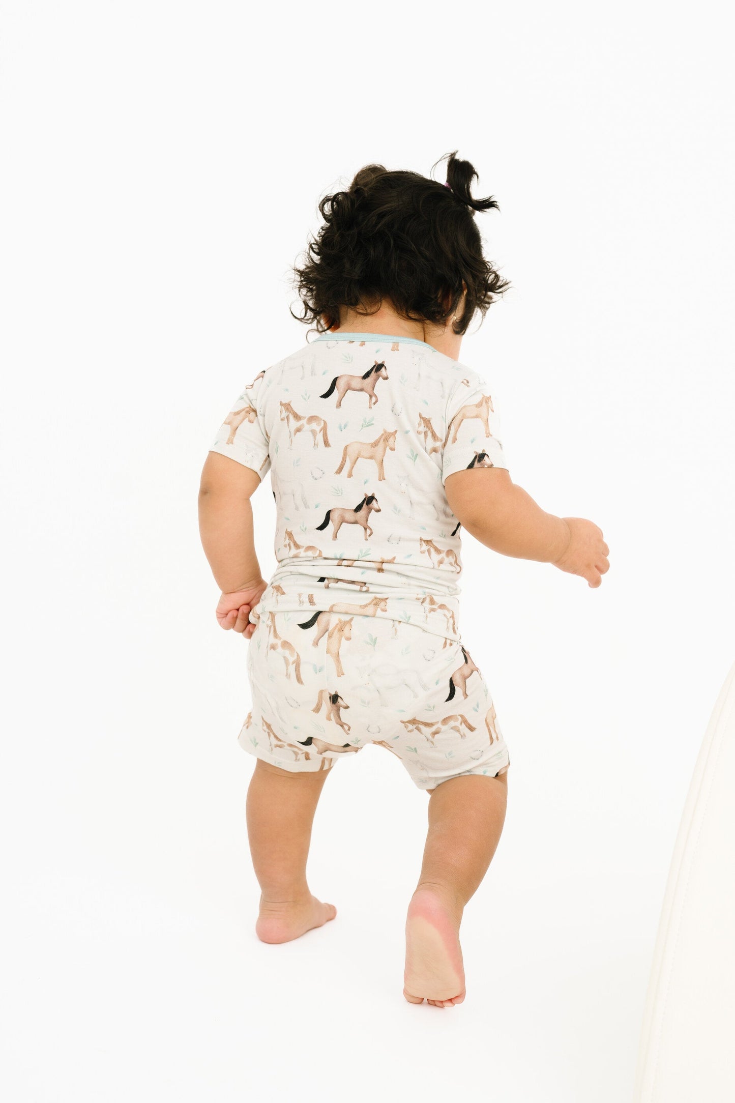 Prairie Gallop Bamboo Shorts Set