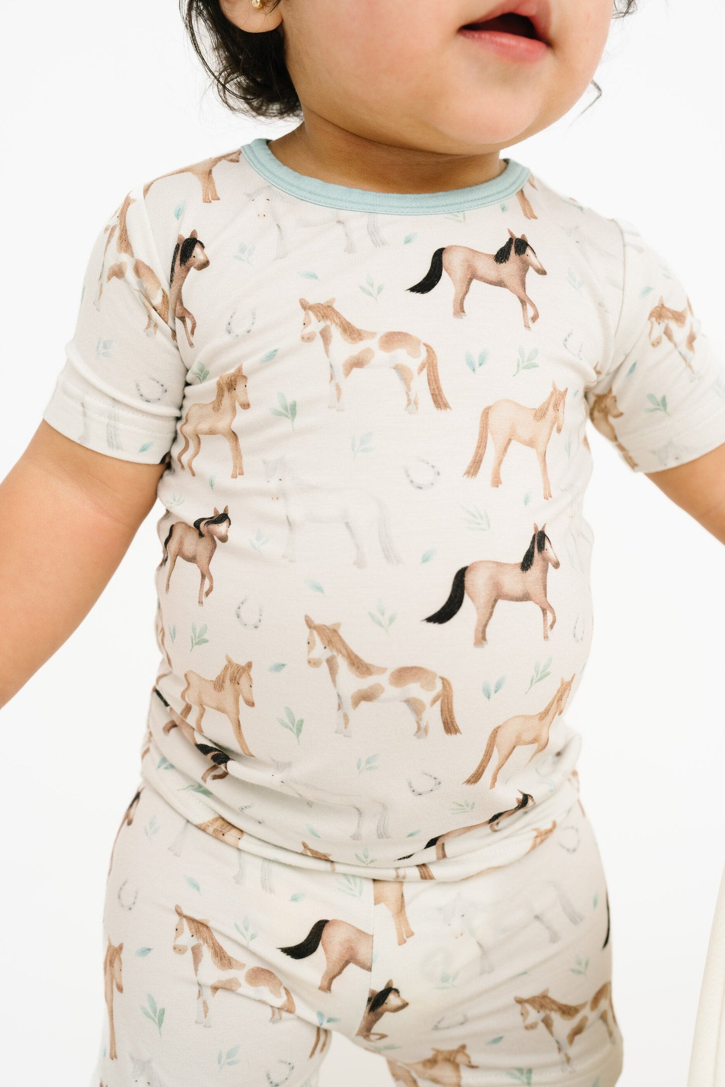 Prairie Gallop Bamboo Shorts Set