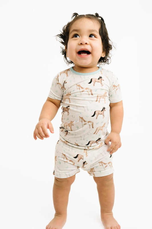 Prairie Gallop Bamboo Shorts Set