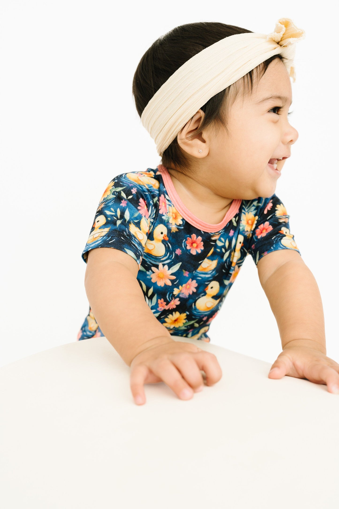 Duckling Bloom Short Sleeve Bamboo Set