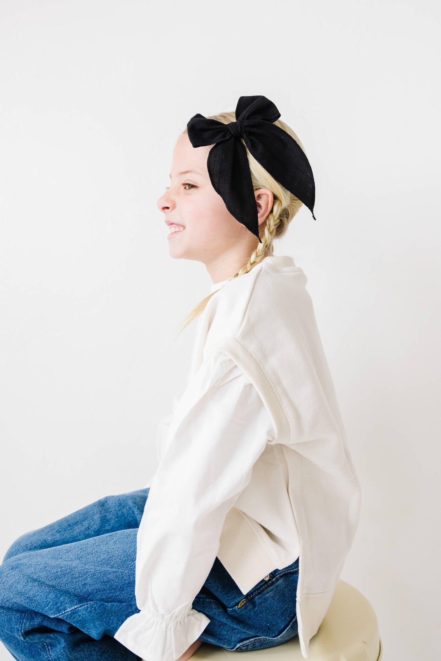 Black - Embroidered Stripe Claire Bow: Oversized Clip