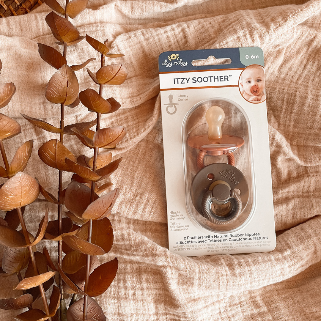 Itzy Soother™ Natural Rubber Paci Sets: Camo + Midnight